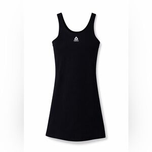 Reebok Women's Black Sqort (dress with shorts underneath)
